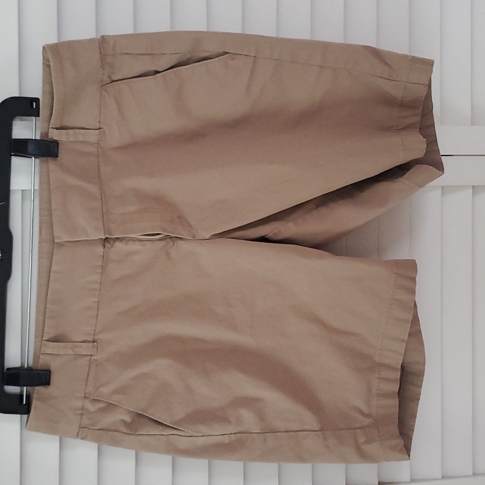 J CREW BERMUDA SHORTS